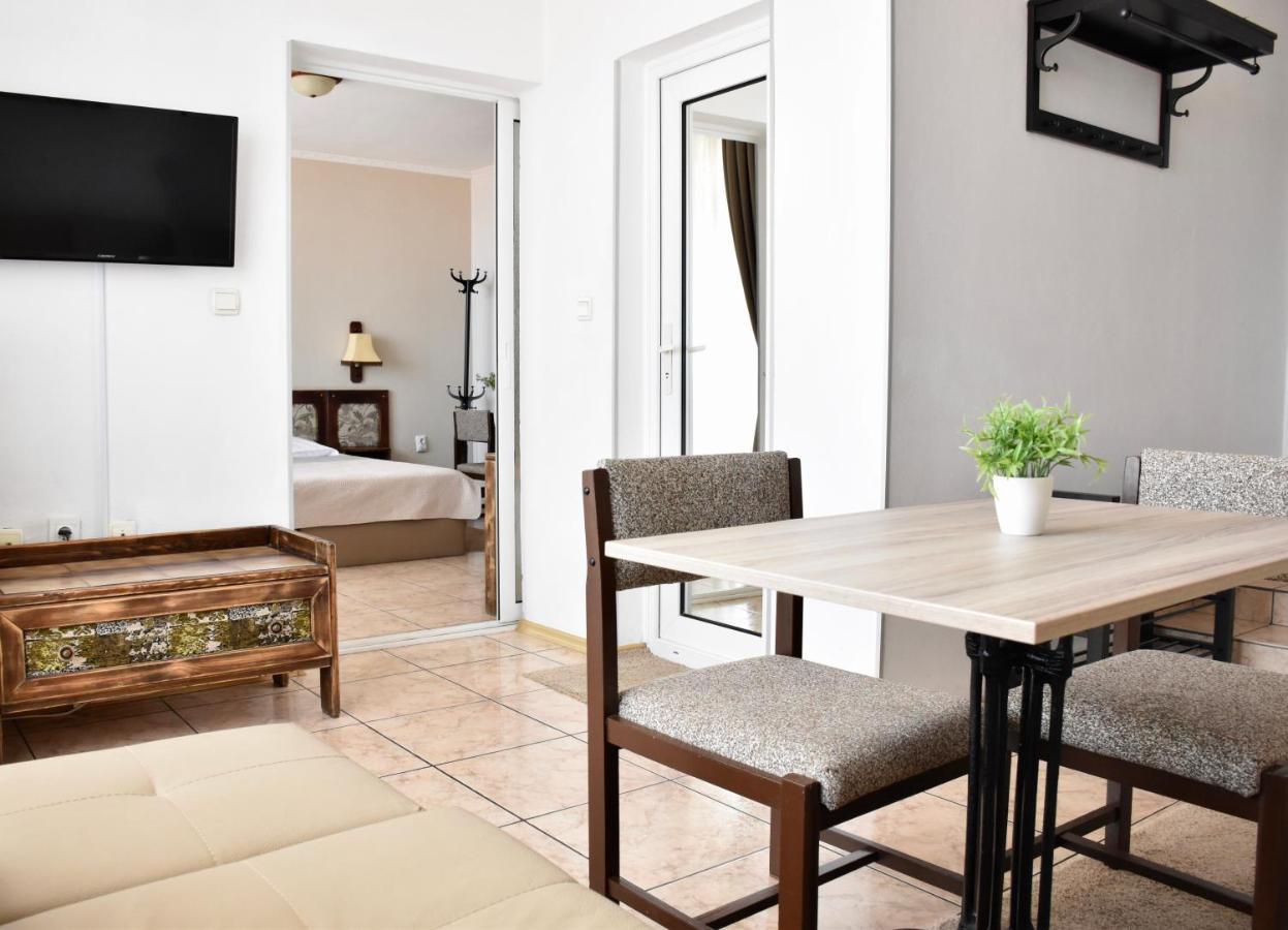 Family Hotel Apolonia سوزوبول المظهر الخارجي الصورة