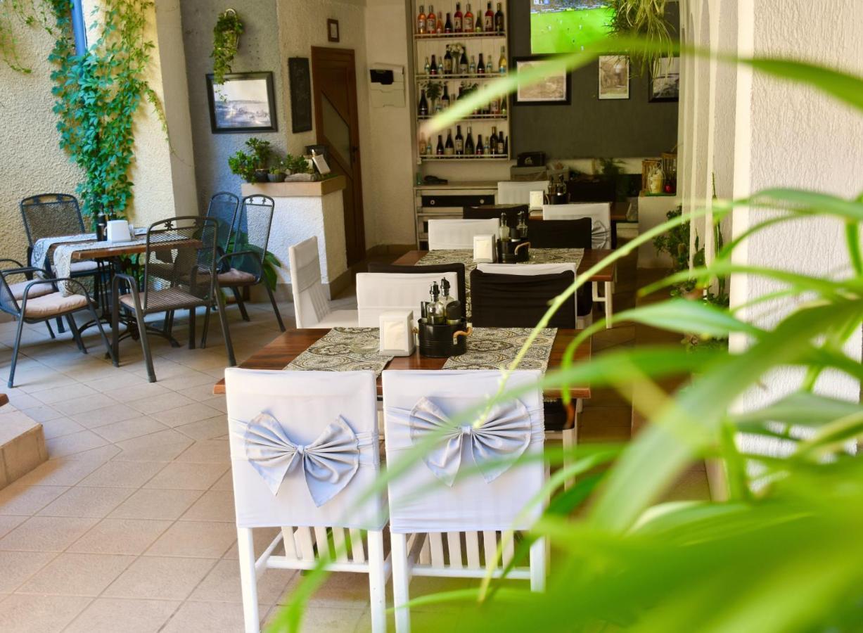Family Hotel Apolonia سوزوبول المظهر الخارجي الصورة